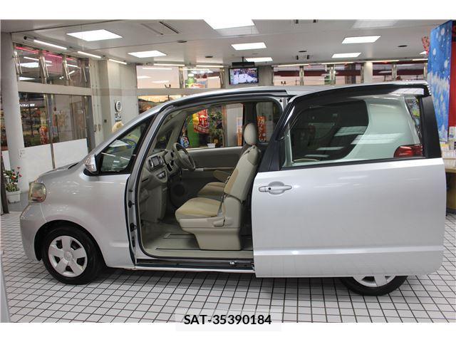 Toyota PORTE 2011 6424600-9
