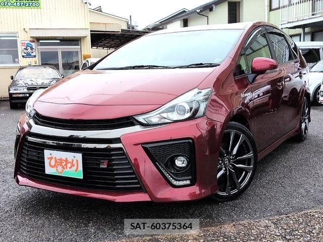 Toyota PRIUS ALPHA 2020 6430822-0