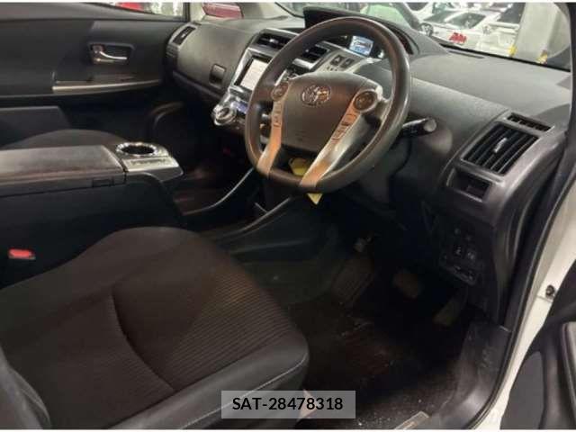 Toyota PRIUS ALPHA 2019 6430881-2