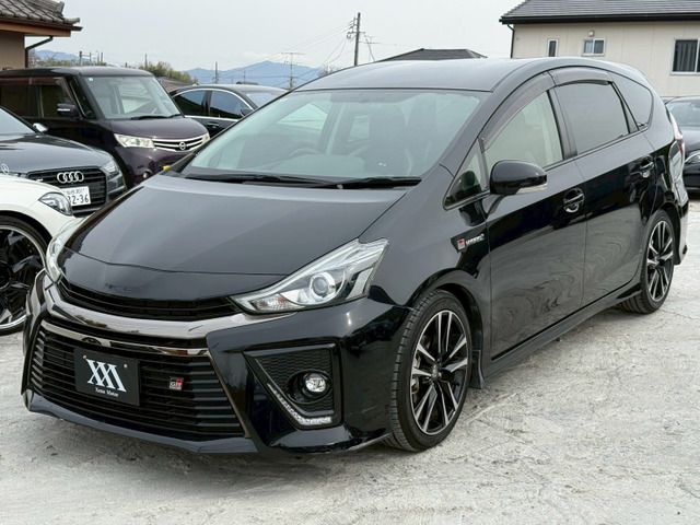 Toyota PRIUS ALPHA 2018 6431371-8