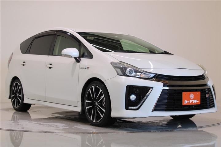 Toyota PRIUS ALPHA 2018 6431405-6
