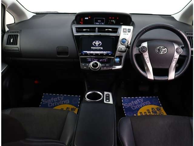 Toyota PRIUS ALPHA 2018 6431486-3