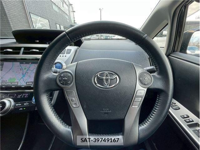 Toyota PRIUS ALPHA 2017 6431678-9