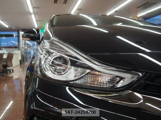 Toyota PRIUS ALPHA 2017 6431817-9