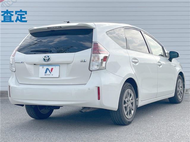 Toyota PRIUS ALPHA 2016 6432119-6