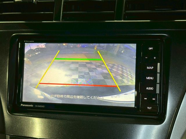 Toyota PRIUS ALPHA 2014 6434010-1