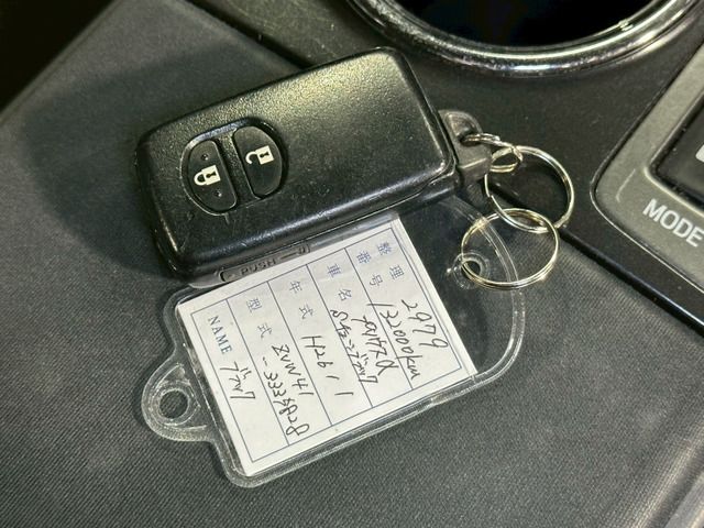 Toyota PRIUS ALPHA 2014 6434010-7