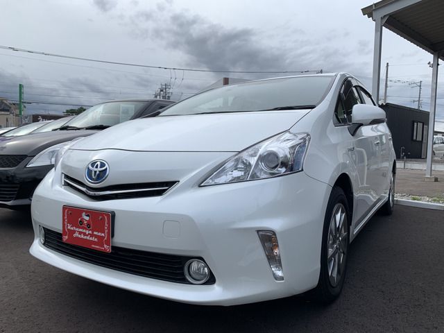 Toyota PRIUS ALPHA 2014 6434310-0