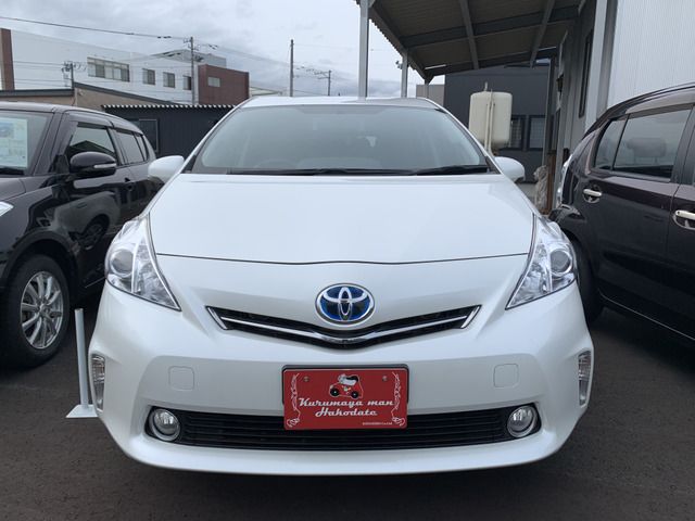 Toyota PRIUS ALPHA 2014 6434310-4