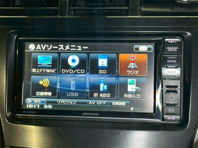 Toyota PRIUS ALPHA 2013 6435233-7