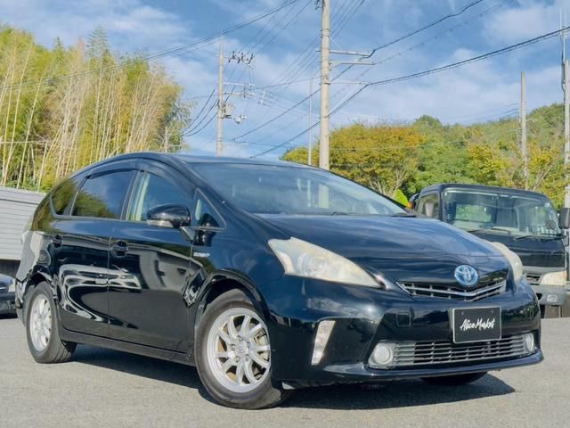 Toyota PRIUS ALPHA 2012 6435719-3