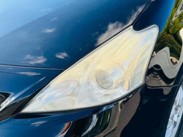 Toyota PRIUS ALPHA 2012 6435719-9