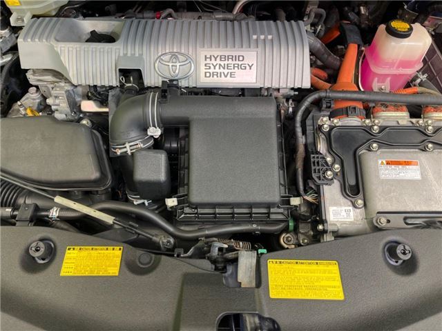 Toyota PRIUS ALPHA 2012 6436264-4