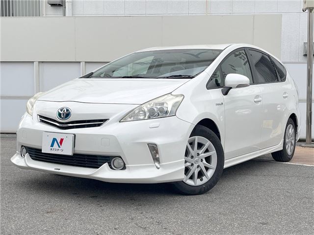 Toyota PRIUS ALPHA 2012 6436387-0