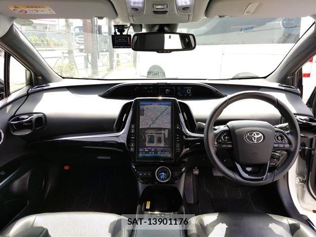 Toyota PRIUS PHV 2020 6438375-10