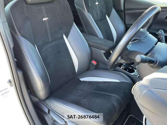 Toyota PRIUS PHV 2020 6438571-3