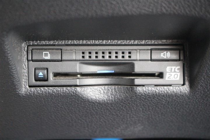Toyota PRIUS PHV 2018 6439899-5