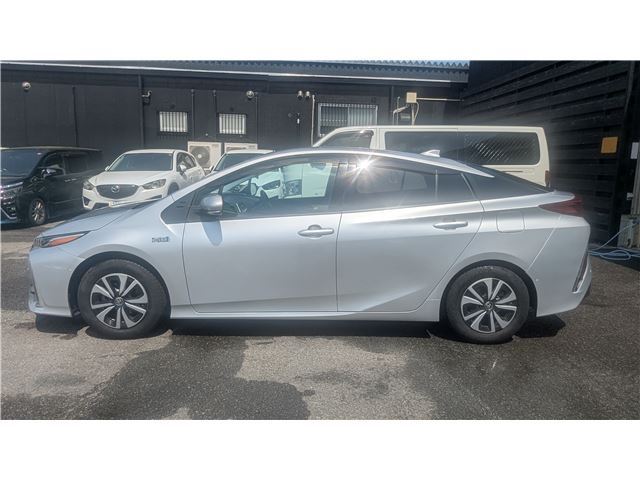 Toyota PRIUS PHV 2018 6440222-5