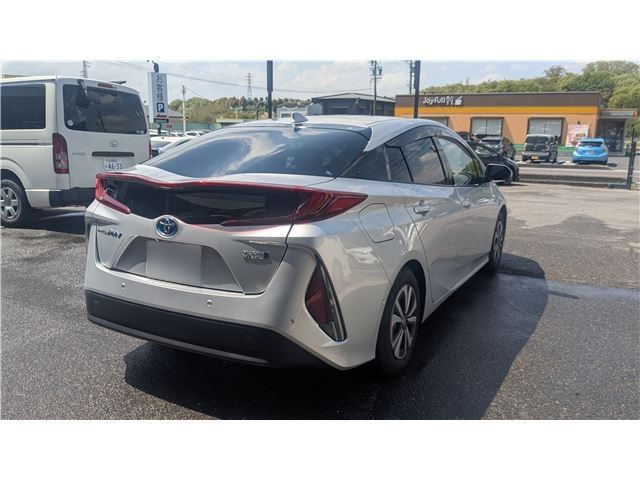 Toyota PRIUS PHV 2018 6440222-8