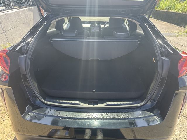 Toyota PRIUS PHV 2018 6440655-6