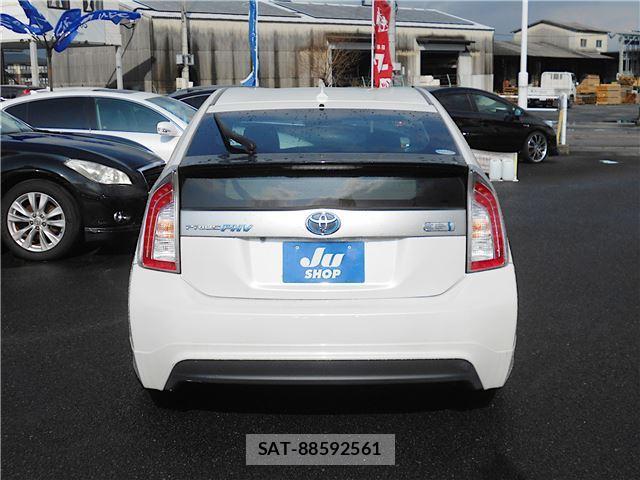 Toyota PRIUS PHV 2013 6446869-1