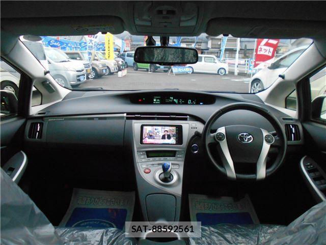 Toyota PRIUS PHV 2013 6446869-2