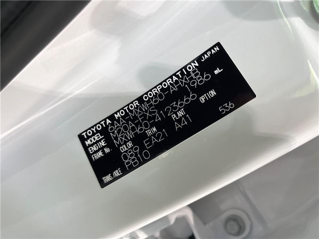Toyota PRIUS 2025 6426398-1
