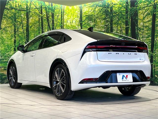 Toyota PRIUS 2025 6426398-8