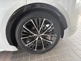 Toyota PRIUS 2025 6426624-7