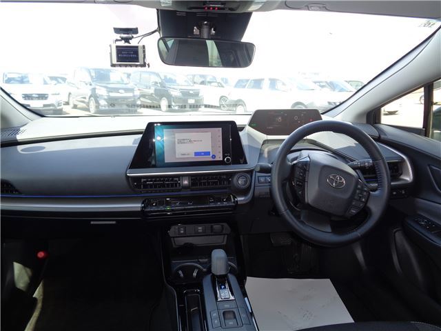 Toyota PRIUS 2023 6429743-7