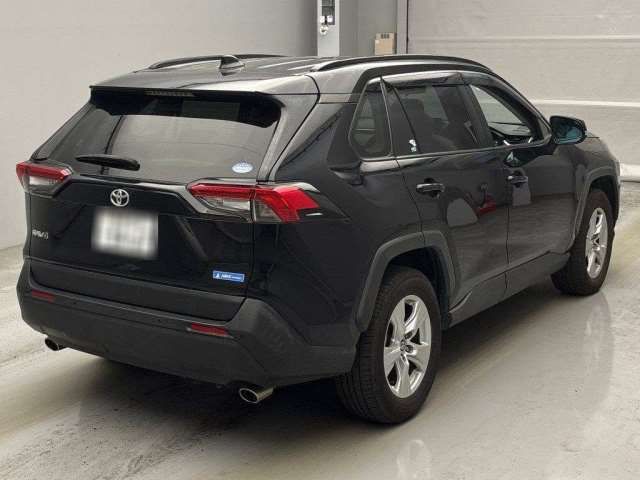 Toyota RAV4 2020 6456348-1