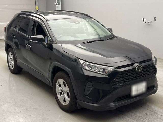 Toyota RAV4 2020 6456348-2