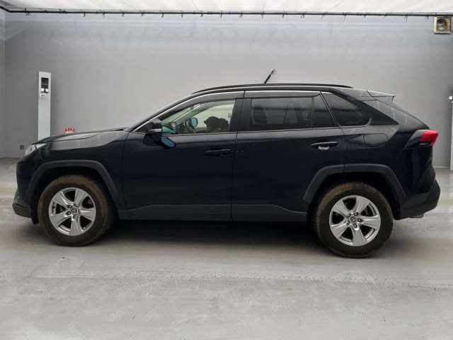 Toyota RAV4 2020 6456348-4