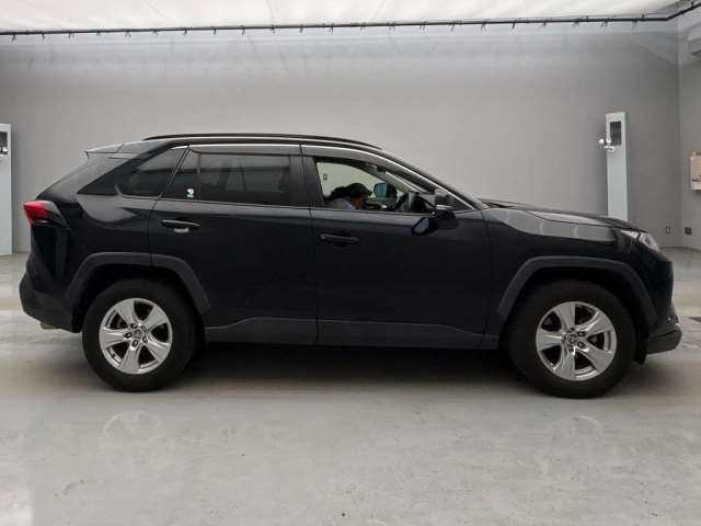 Toyota RAV4 2020 6456348-5