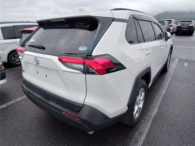 Toyota RAV4 2019 6461712-1