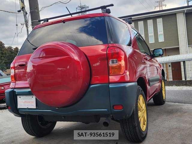Toyota RAV4 2003 6464246-7