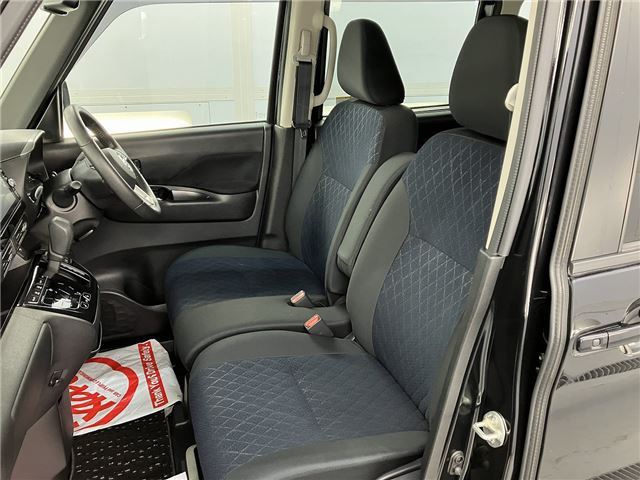 Nissan ROOX 2020 6427214-8