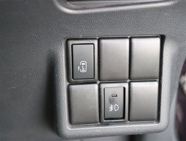 Nissan ROOX 2013 6427677-7
