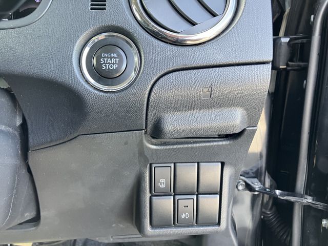 Nissan ROOX 2012 6427885-6