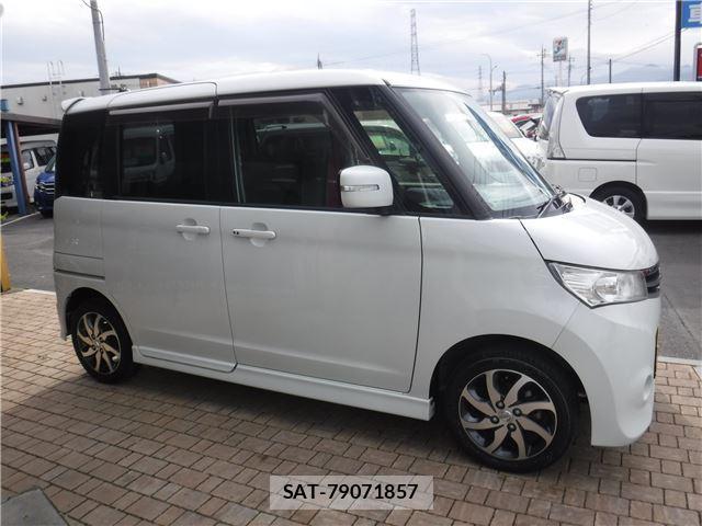 Nissan ROOX 2012 6428201-5