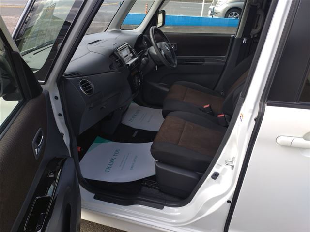 Nissan ROOX 2012 6428232-4