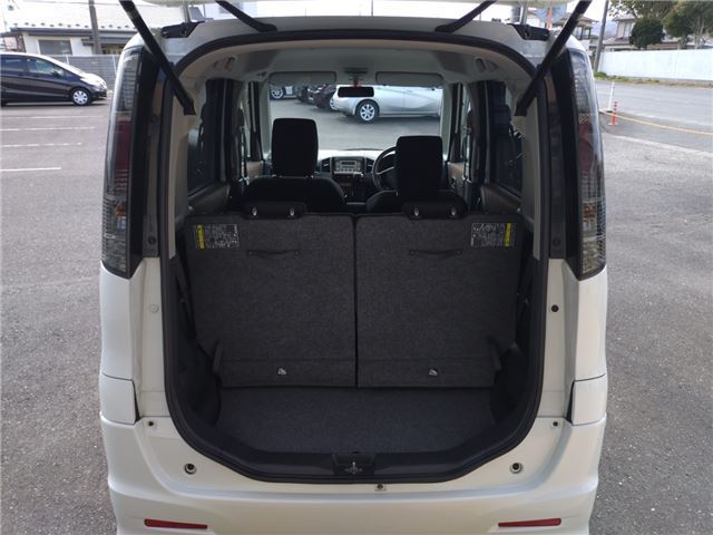 Nissan ROOX 2012 6428232-8