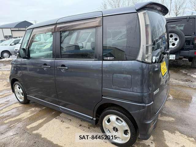 Nissan ROOX 2011 6428470-6