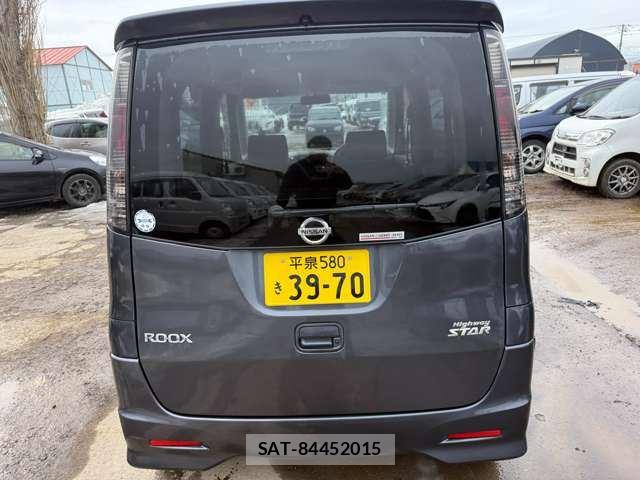 Nissan ROOX 2011 6428470-8