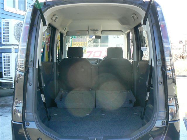 Nissan ROOX 2010 6428874-4