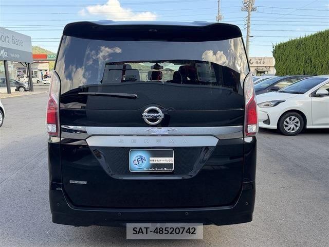 Nissan SERENA 2022 6435676-7