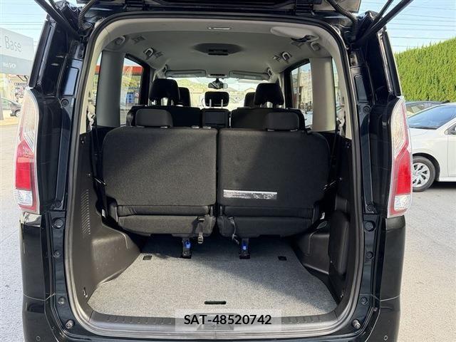 Nissan SERENA 2022 6435676-9