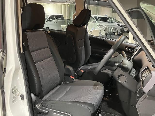 Nissan SERENA 2021 6438690-2