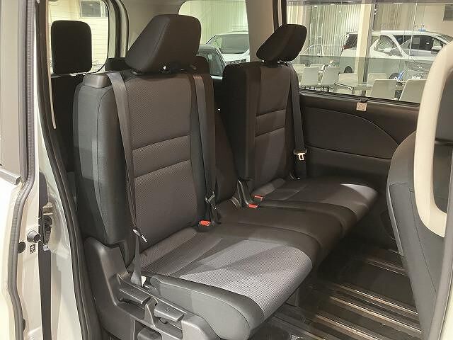 Nissan SERENA 2021 6438690-3