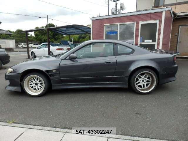 Nissan SILVIA 2001 6447720-6